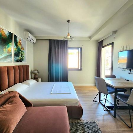 Flori Apartments Sarandë Eksteriør billede