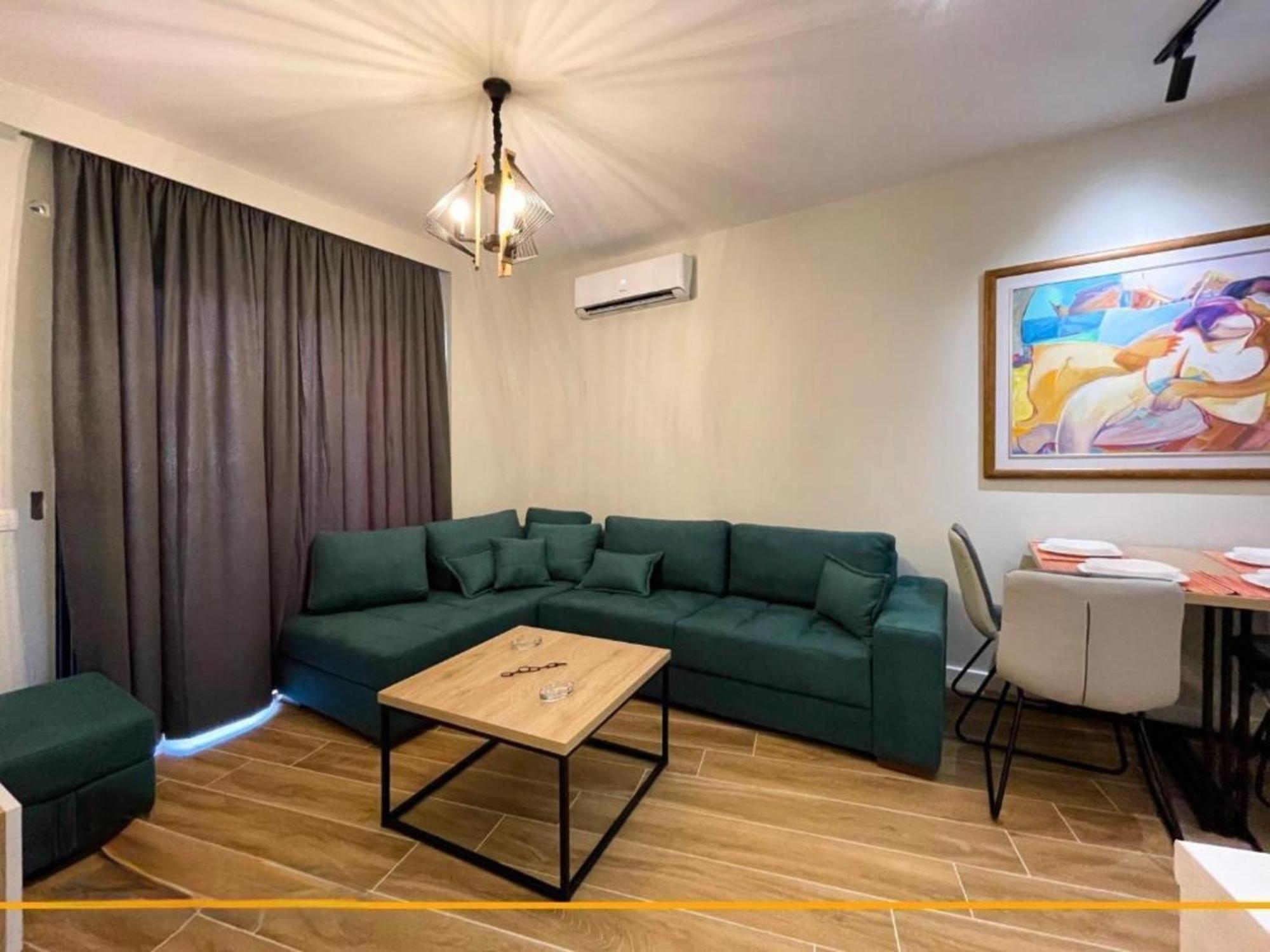 Flori Apartments Sarandë Eksteriør billede