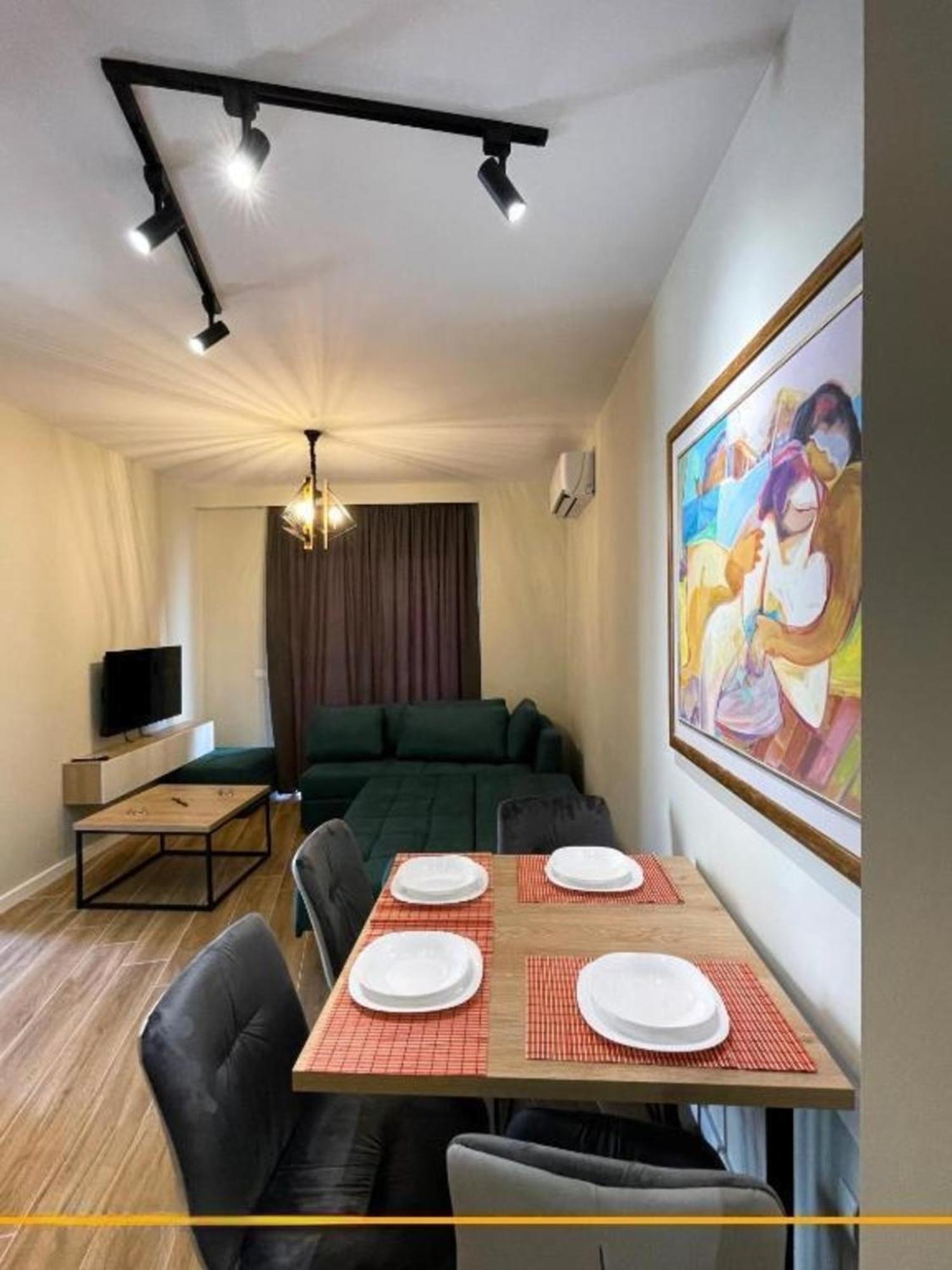 Flori Apartments Sarandë Eksteriør billede